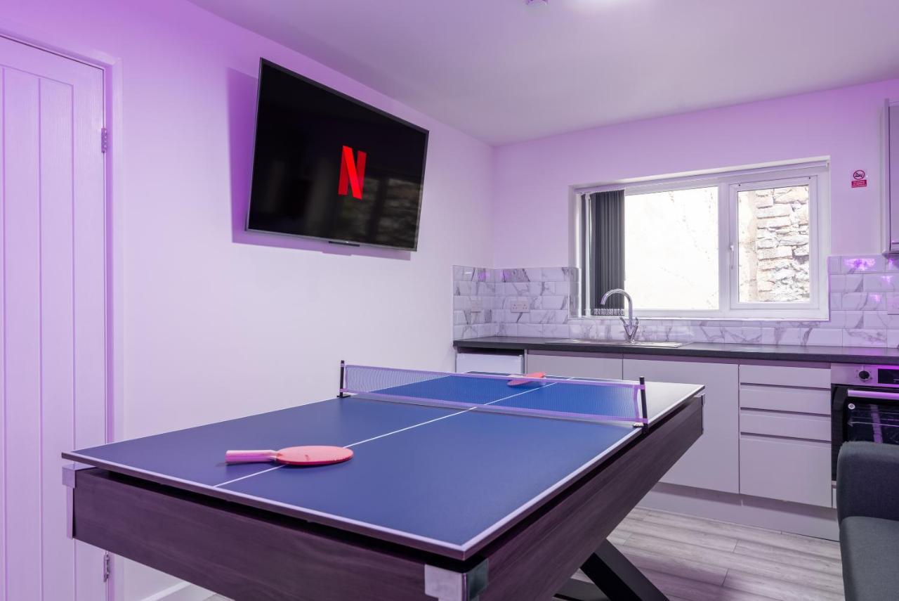 Exquisite Cardiff Apartments- With Garden Lounge & Games Room Exterior photo